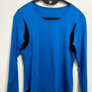 Lucy Activewear top perforated mesh vented underarms see measurements for size